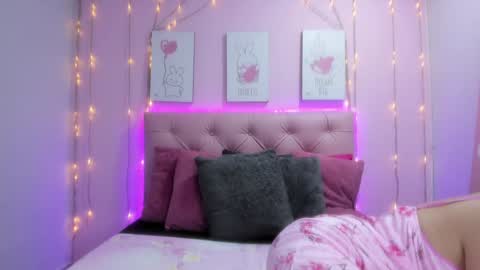 radiant_sapphire online show from 02/01/25, 02:58