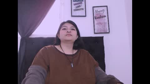 Snapshot of radiantgoddes chatting on 10/22/25, 04:51 radiantgoddes online show from 10/22/25, 04:51