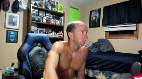Snapshot of radiantsexiness chatting on 06/22/26, 03:47 radiantsexiness online show from 06/22/26, 03:47