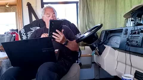 Radioman for fun online show from 05/07/26, 02:11