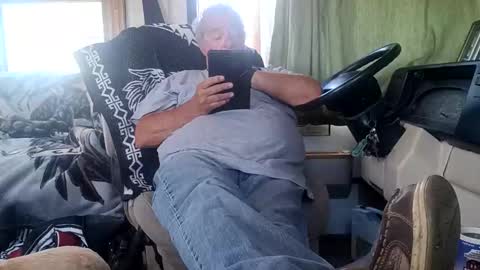 Radioman for fun online show from 05/26/26, 02:13
