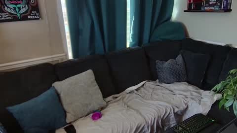 Lauren online show from 11/14/25, 10:29