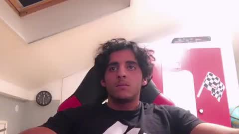 Snapshot of raes69 chatting on 01/02/25, 10:33 raes online show from 01/02/25, 10:33