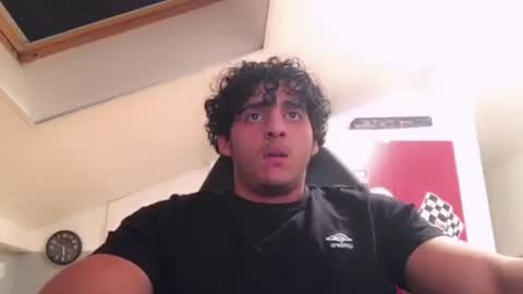 Snapshot of raes69 chatting on 01/08/25, 05:15 raes online show from 01/08/25, 05:15