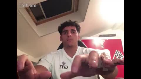 Snapshot of raes69 chatting on 02/13/25, 11:37 raes online show from 02/13/25, 11:37