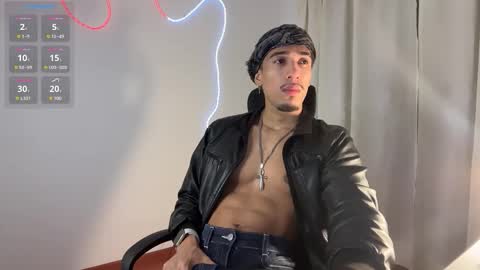 NEW IG  online show from 02/09/26, 02:04