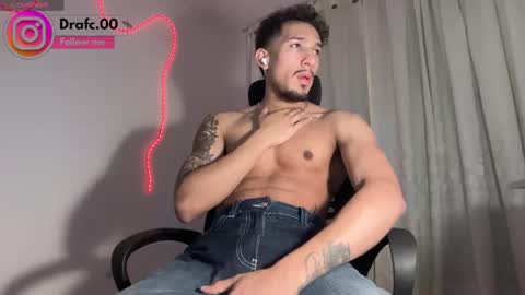 NEW IG  online show from 05/03/26, 03:01