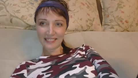 Rafaella online show from 11/29/25, 11:19
