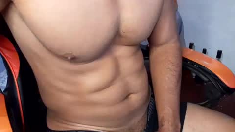 Snapshot of ragnar586 chatting on 01/22/25, 08:06 Ragnar69 online show from 01/22/25, 08:06