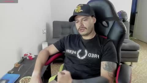 ragnar_lothbrok77 online show from 11/30/25, 05:06