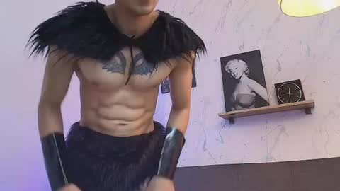 Snapshot of ragnar_valkor chatting on 07/24/26, 04:10 RAGNAR online show from 07/24/26, 04:10