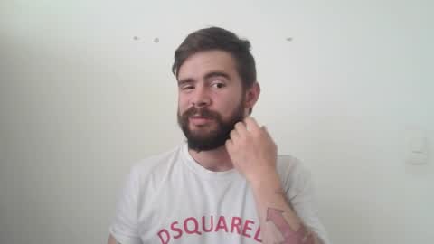 Snapshot of ragnor_vex chatting on 02/18/25, 02:16 Ragnor vex online show from 02/18/25, 02:16
