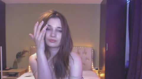 Sofie online show from 05/16/26, 08:00