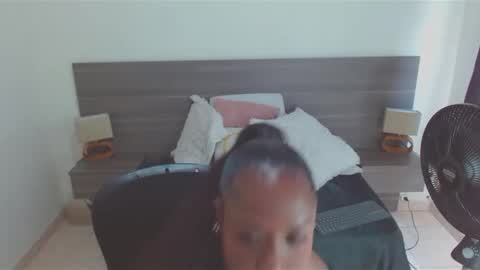 Snapshot of raichellcooper1 chatting on 02/20/25, 08:47 raichellcooper1 online show from 02/20/25, 08:47