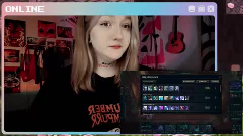 Snapshot of raiingurl chatting on 11/13/25, 09:03 Kate online show from 11/13/25, 09:03