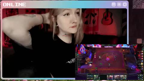 Snapshot of raiingurl chatting on 11/26/25, 02:29 Kate online show from 11/26/25, 02:29