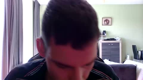 Snapshot of raimondo32 chatting on 09/19/25, 12:06 Raimondo te Paste online show from 09/19/25, 12:06