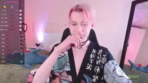 Snapshot of rainbow__salt chatting on 01/19/25, 10:06 Mike online show from 01/19/25, 10:06