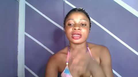 Snapshot of rainbow_baby26 chatting on 11/10/25, 07:24 rainbow baby26 online show from 11/10/25, 07:24