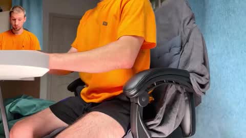 Rainbow James  online show from 09/19/25, 12:06