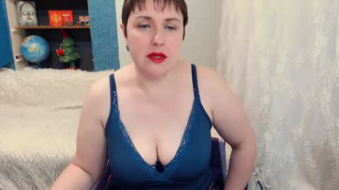 Snapshot of rainbowladyy chatting on 01/12/25, 07:00 rainbowladyy online show from 01/12/25, 07:00