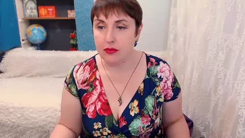 Snapshot of rainbowladyy chatting on 01/25/25, 10:51 rainbowladyy online show from 01/25/25, 10:51