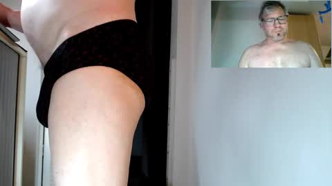 Rainer online show from 12/22/24, 04:27