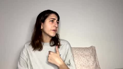 Snapshot of raiyvyn chatting on 01/31/25, 04:25 Ray Ray online show from 01/31/25, 04:25