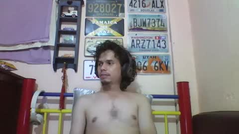 Snapshot of raku2386 chatting on 12/25/24, 12:16 Ken online show from 12/25/24, 12:16