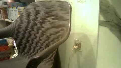 Snapshot of rakulgee12 chatting on 02/16/26, 06:42 rakulgee1 online show from 02/16/26, 06:42