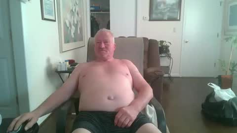 Snapshot of ram4u123 chatting on 12/26/24, 02:48 Ram online show from 12/26/24, 02:48