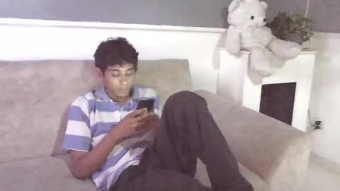 Snapshot of rami_hot0 chatting on 09/08/25, 10:53 rami_hot0 online show from 09/08/25, 10:53