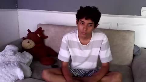 Snapshot of rami_hot0 chatting on 09/19/25, 06:08 rami_hot0 online show from 09/19/25, 06:08