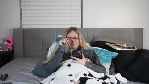 Snapshot of ramichick chatting on 01/29/25, 04:58 Rami online show from 01/29/25, 04:58