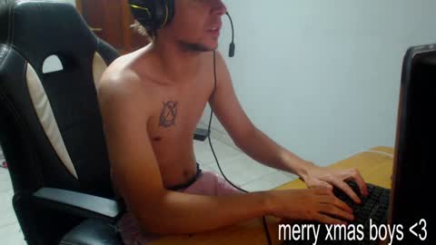 Snapshot of ramisexyloveyou chatting on 12/27/24, 11:17 Ramiro online show from 12/27/24, 11:17