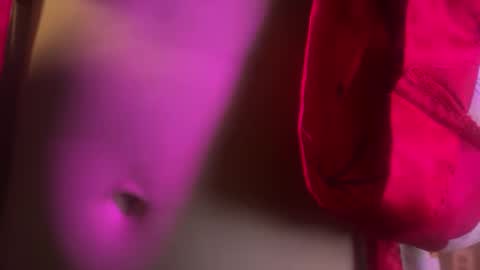 Snapshot of ramonaquinn chatting on 01/05/25, 09:26 RAMONA Q online show from 01/05/25, 09:26