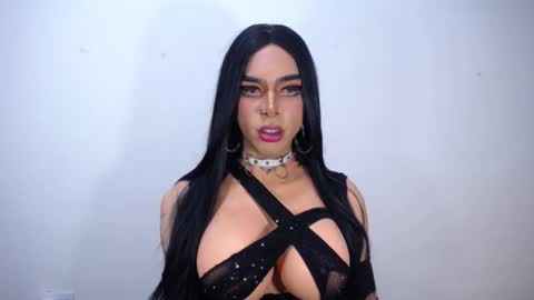 RamonaSmit online show from 11/17/25, 09:09