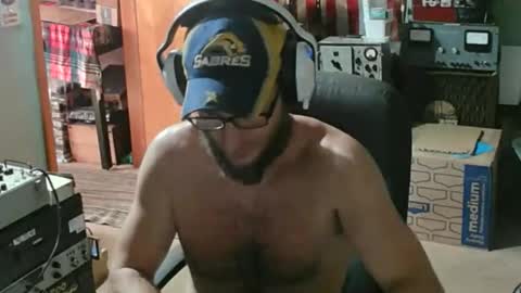 Snapshot of randalltotazz chatting on 06/04/26, 10:05 Randall online show from 06/04/26, 10:05