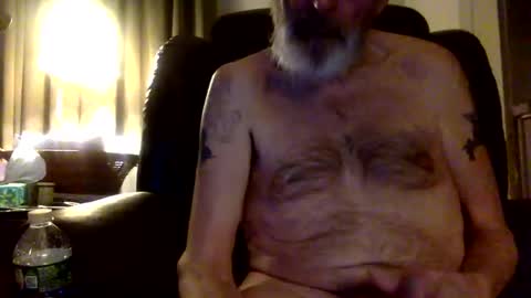 Snapshot of rando56 chatting on 03/10/25, 10:37 Randy online show from 03/10/25, 10:37