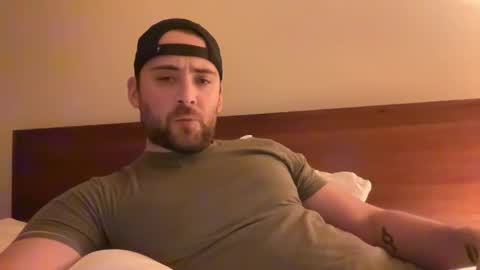 Snapshot of randomdude5950 chatting on 01/06/25, 01:31 randomdude5950 online show from 01/06/25, 01:31