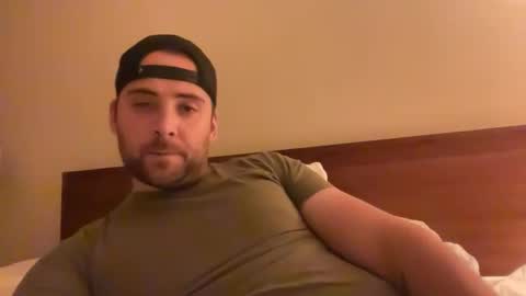 Snapshot of randomdude5950 chatting on 11/03/25, 01:19 randomdude5950 online show from 11/03/25, 01:19