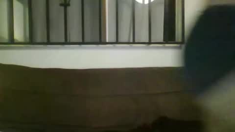 Random girl on sofa online show from 06/07/26, 05:00