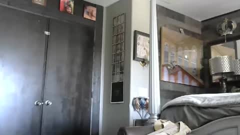 Randy8inbater online show from 11/25/25, 08:42