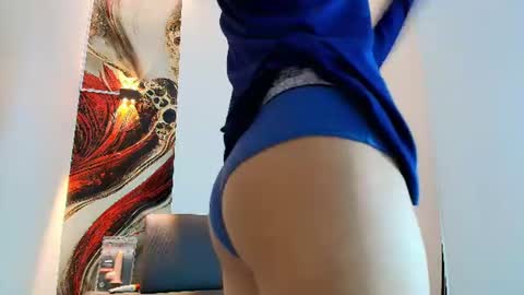 raphael_nyon1 online show from 07/01/26, 12:34