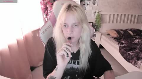 Rapunzel online show from 09/12/25, 01:11