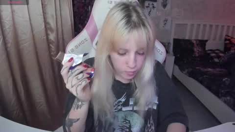 Rapunzel online show from 10/31/25, 10:11