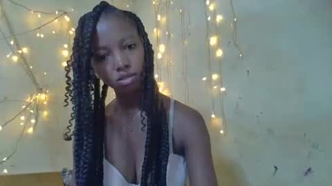 rasoanirinaa online show from 04/12/26, 05:34