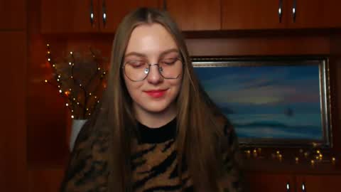 Snapshot of raspberry0101 chatting on 12/13/24, 03:00 raspberry0101 online show from 12/13/24, 03:00