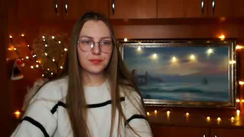 Snapshot of raspberry0101 chatting on 12/25/24, 05:15 raspberry0101 online show from 12/25/24, 05:15