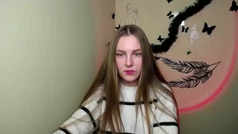 Snapshot of raspberry0101 chatting on 01/05/25, 01:35 raspberry0101 online show from 01/05/25, 01:35